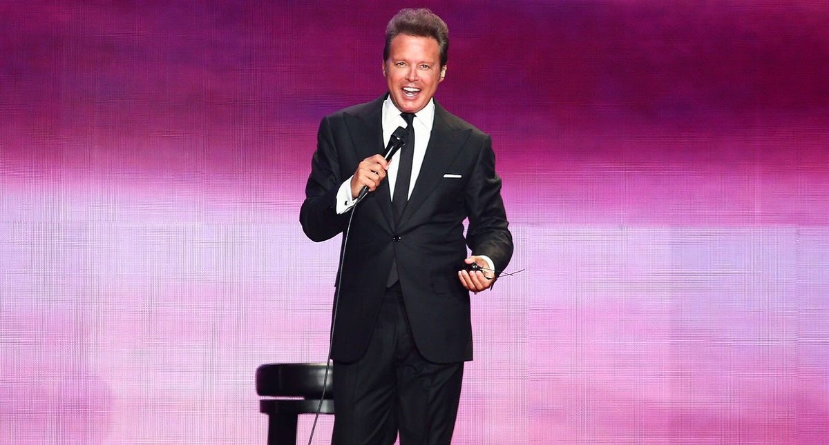 Luis Miguel aplaza concierto en Morelia