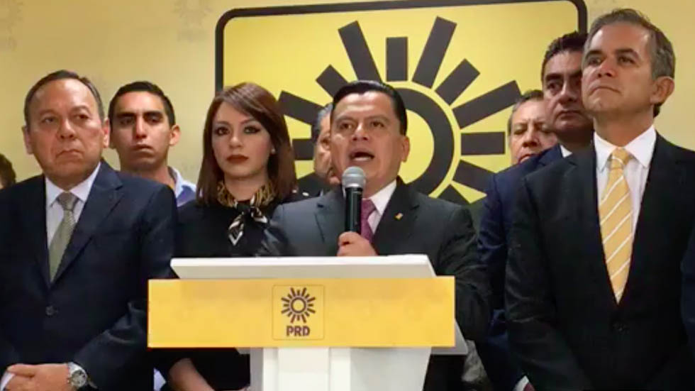 Presenta PRD queja ante el INE por consulta sobre el NAIM Presenta PRD queja ante el INE por consulta sobre el NAIM