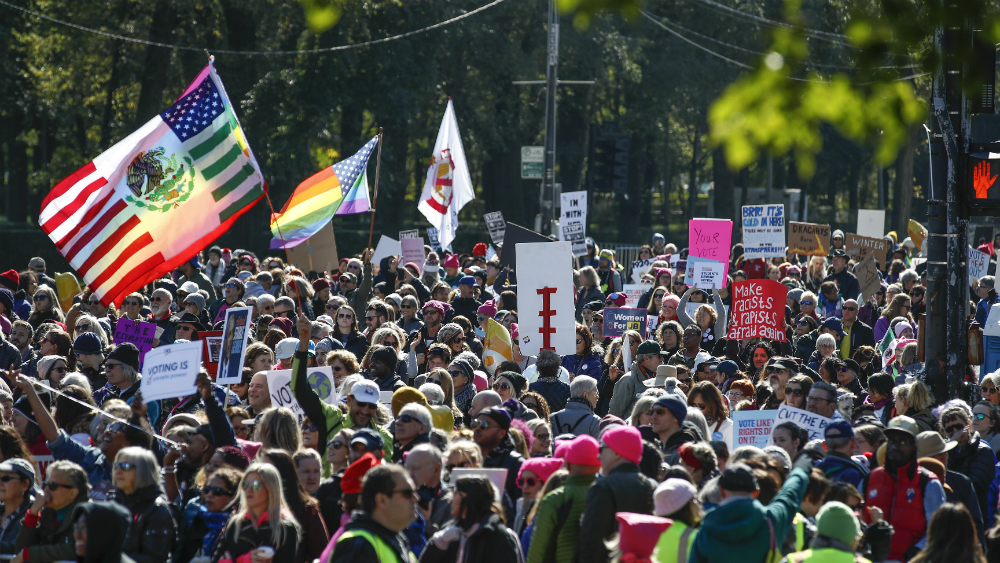 Manifestación en Chicago contra la política "anti-mujeres" de Trump - marcha-anti-trump-chicago-2