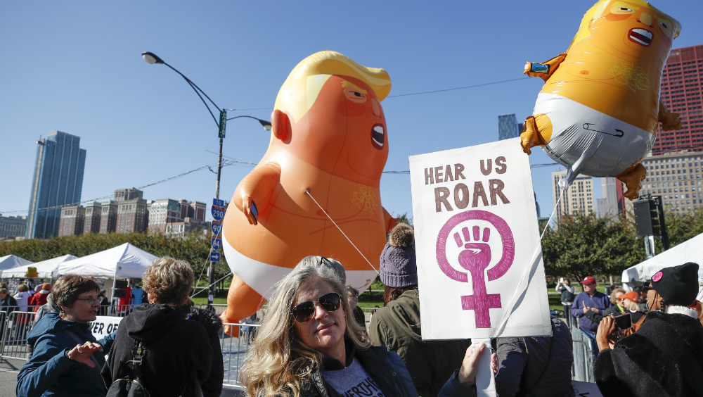 Manifestación en Chicago contra la política “anti-mujeres” de Trump