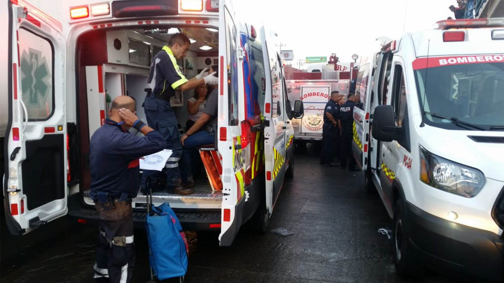 Accidente de Mexibús en Ecatepec deja 10 heridos - mexibus-accidente-ecatepec-cuauhtemoc-sur-2