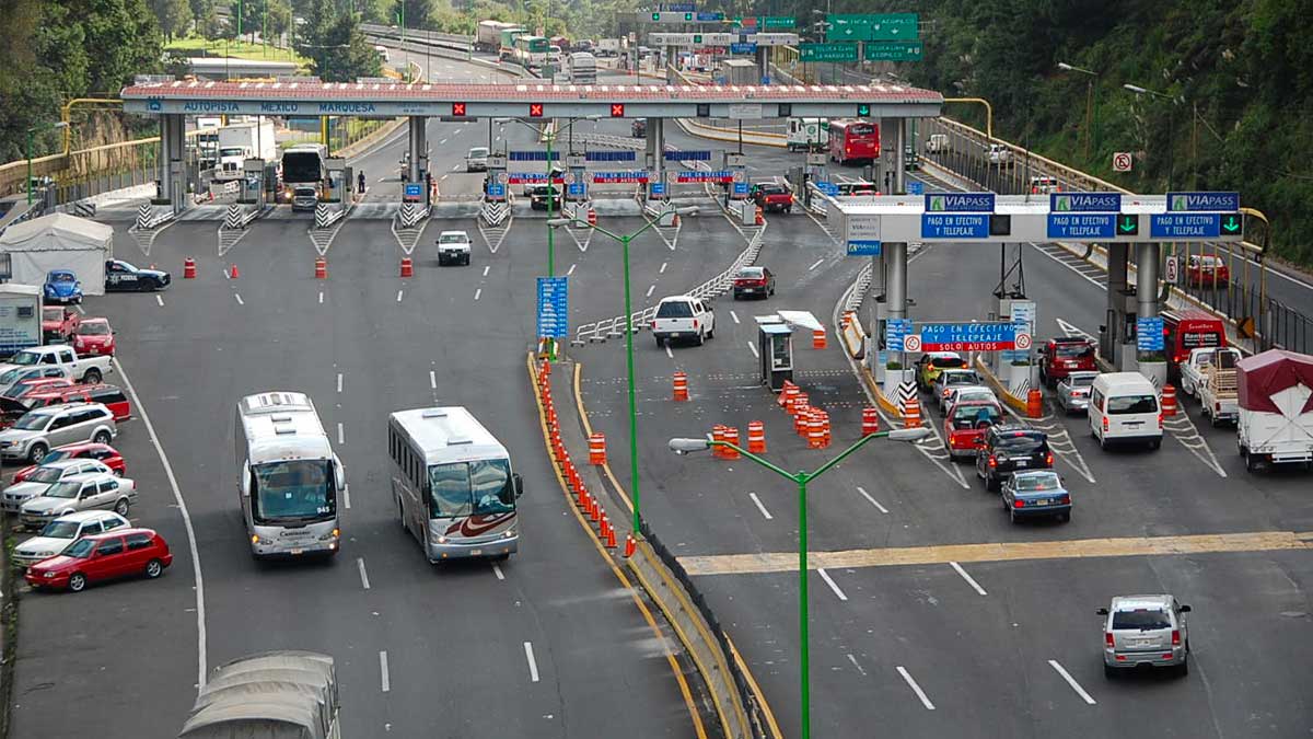 El sábado por la madrugada cerrarán la México-Toluca por obras del Tren Suburbano
