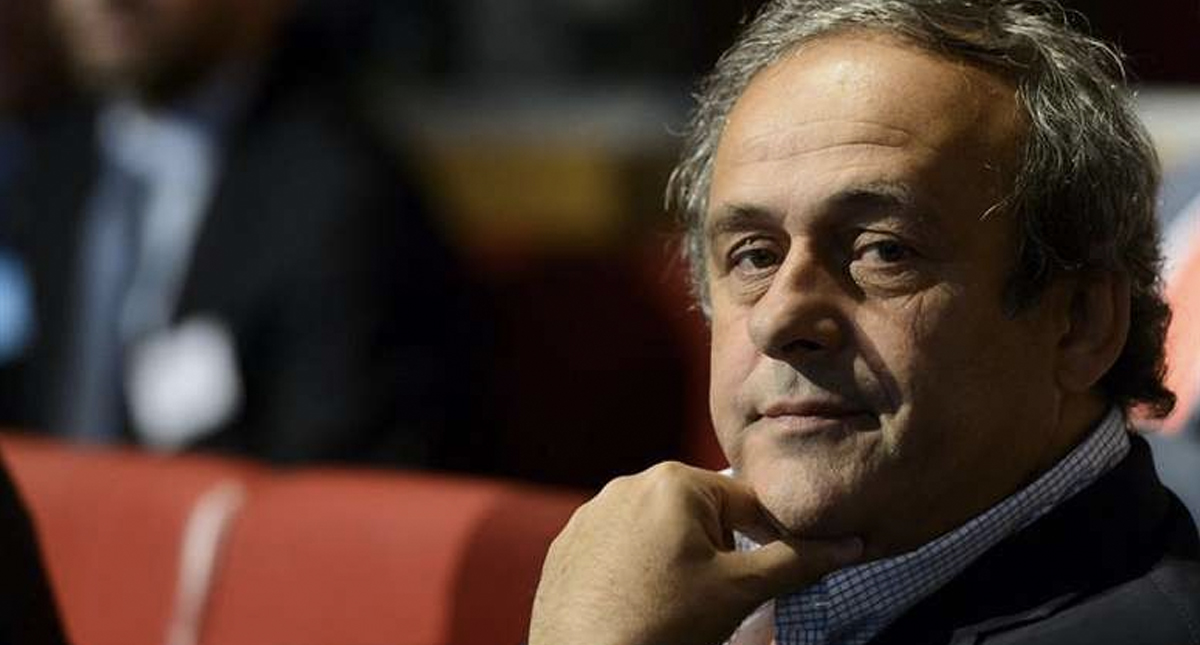 Platini daría el Balón de Oro a Varane