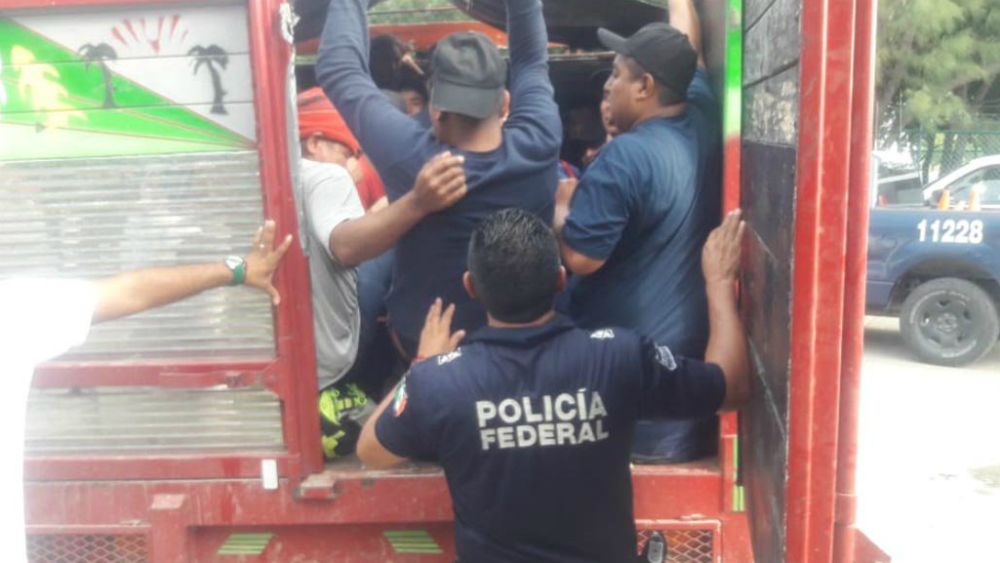 Rescatan a 99 migrantes en el Istmo de Tehuantepec; ocho son menores