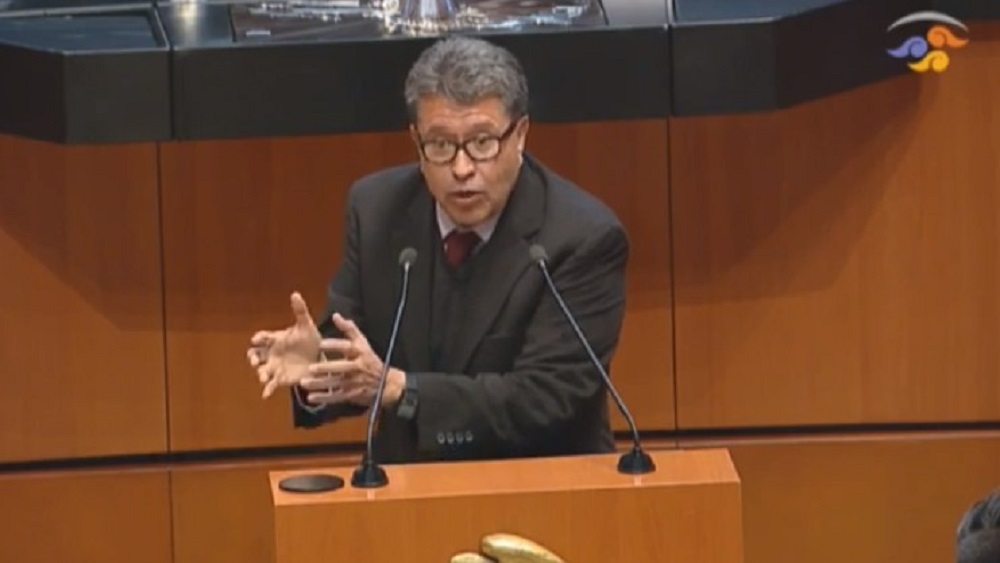 Morena debate en Senado cancelación del NAIM ante exigencia del PAN