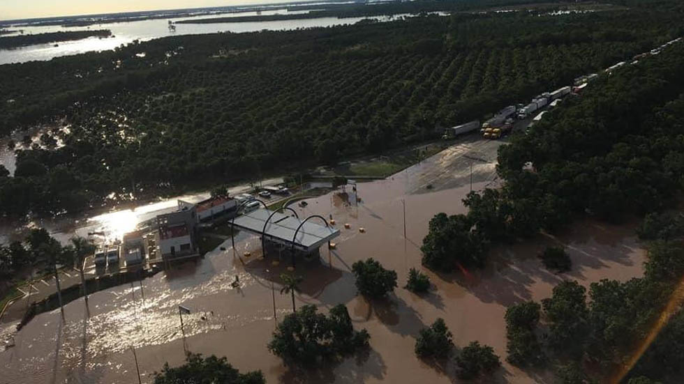 Suman 180 mil damnificados por inundaciones en Nayarit - nayarit-willa-inundaciones-2