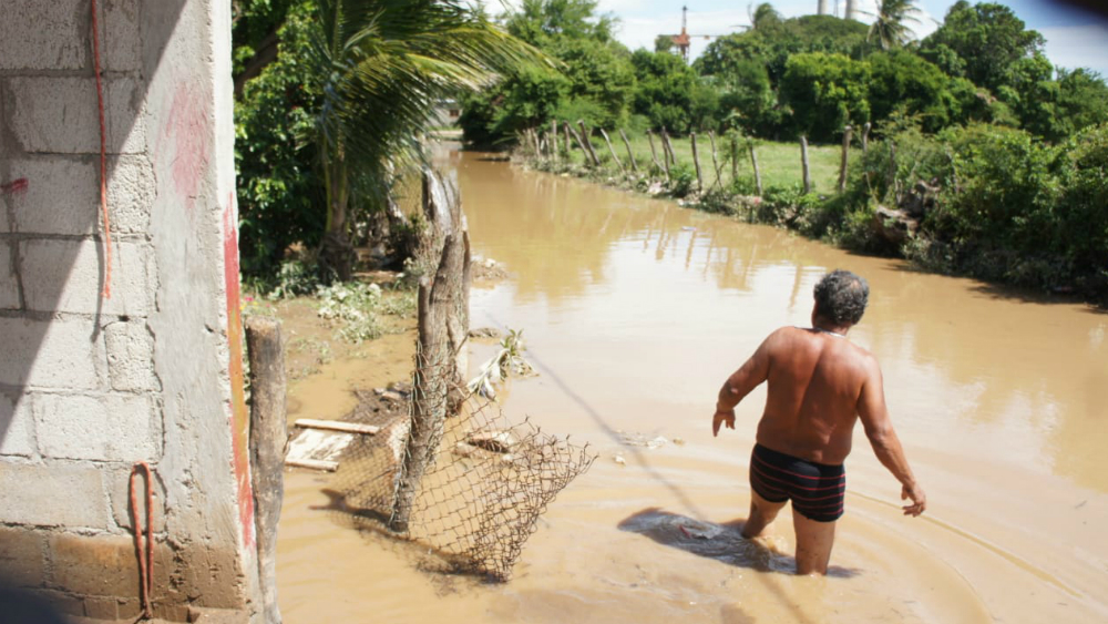 Tormenta tropical ‘Vicente’ causa daños severos en Oaxaca - oaxaca-inundaciones-vicente