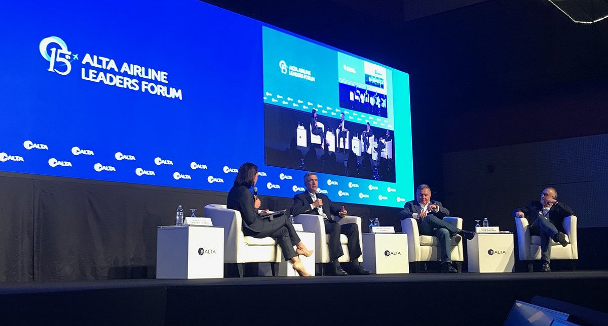 Aerolíneas extranjeras dudan de la viabilidad de tres aeropuertos - panel-alta-forum
