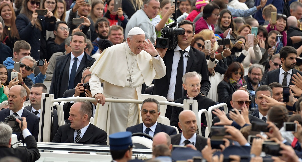 El papa Francisco visitará Marruecos en marzo de 2019 - papa-fransico-en-plaza-de-san-pedro