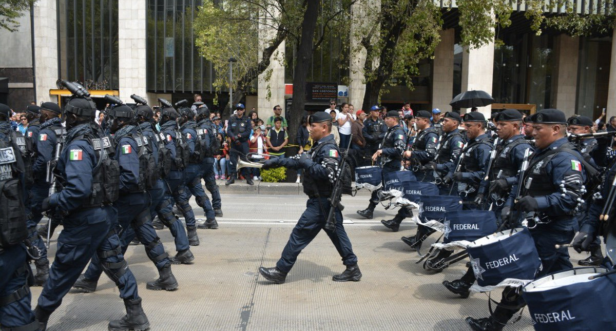 Con jóvenes podríamos tener a la mejor policía del mundo: Manelich Castilla - policia-federal