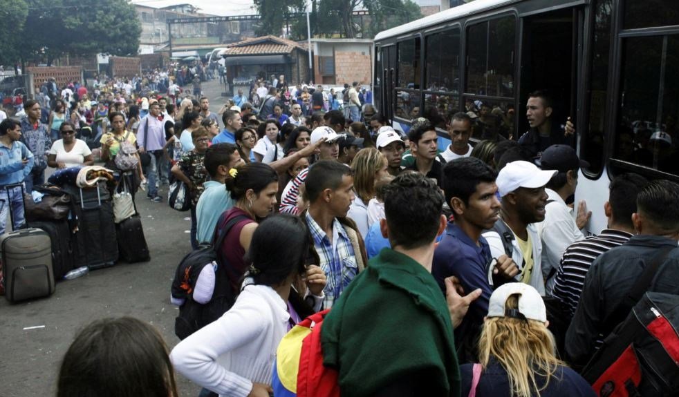 Venezuela crea policía migratoria para detener éxodo masivo - policia-migratoria-veneuela