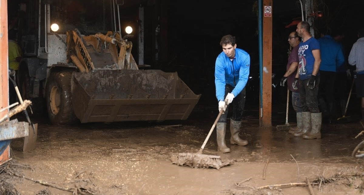 Nadal se suma a las labores de limpieza por lluvias en Mallorca