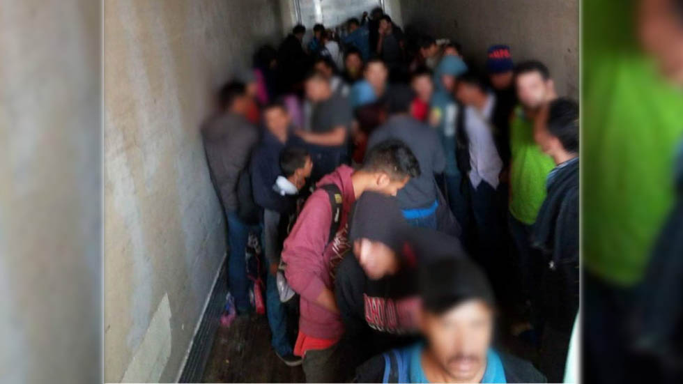 Rescatan a más de 150 migrantes hacinados en Saltillo