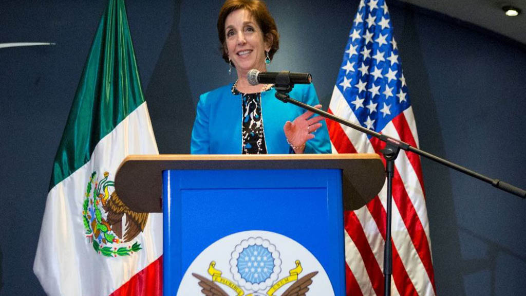 Roberta Jacobson se siente aliviada y feliz de ya no trabajar para Trump - roberta-jacobson