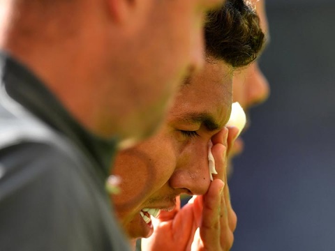 Firmino temió quedarse ciego del ojo izquierdo - roberto-firmino-ojo