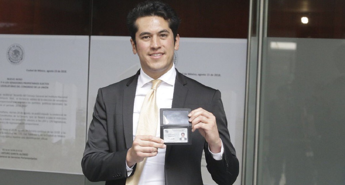 Bancada del PRD pierde tercer legislador en el Senado - rogelio-israel-zamora-guzman