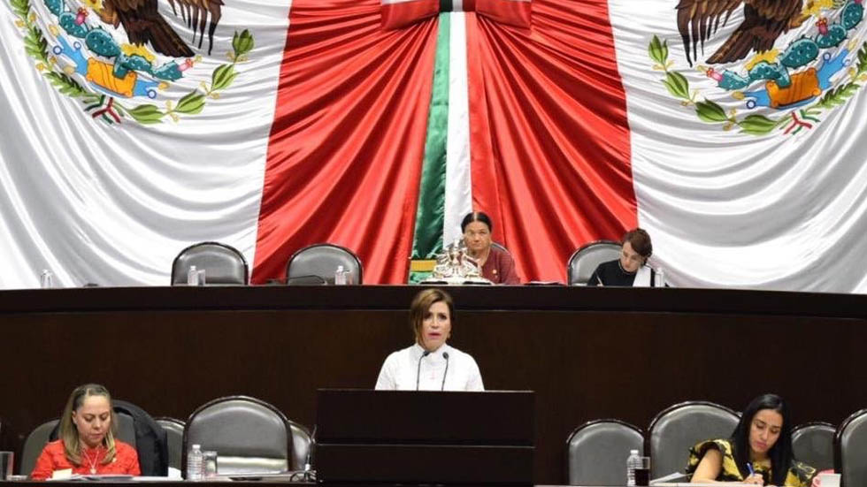 Rosario Robles recibe críticas por la estafa maestra en su comparecencia