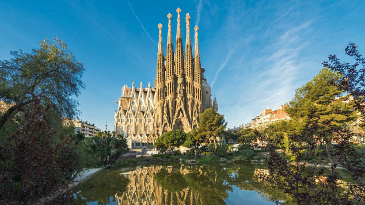 Tras 133 años, la Sagrada Familia de Barcelona obtiene permiso de construcción