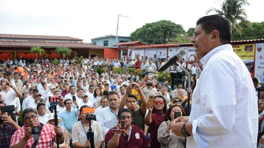 Morena propone que el presidente sea juzgado por corrupción - salomon-jara