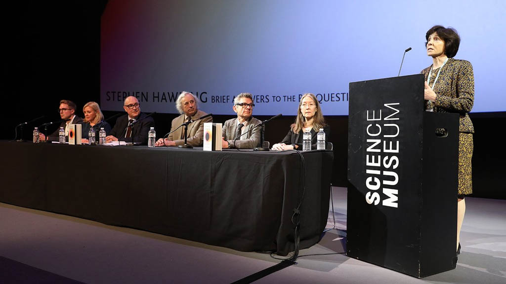 La ciencia y la educación corren más peligro que nunca: Stephen Hawking - stephen-hawking-libro-postumo-2