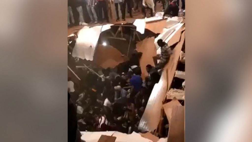 #Video Colapsa suelo durante fiesta universitaria en EE.UU.