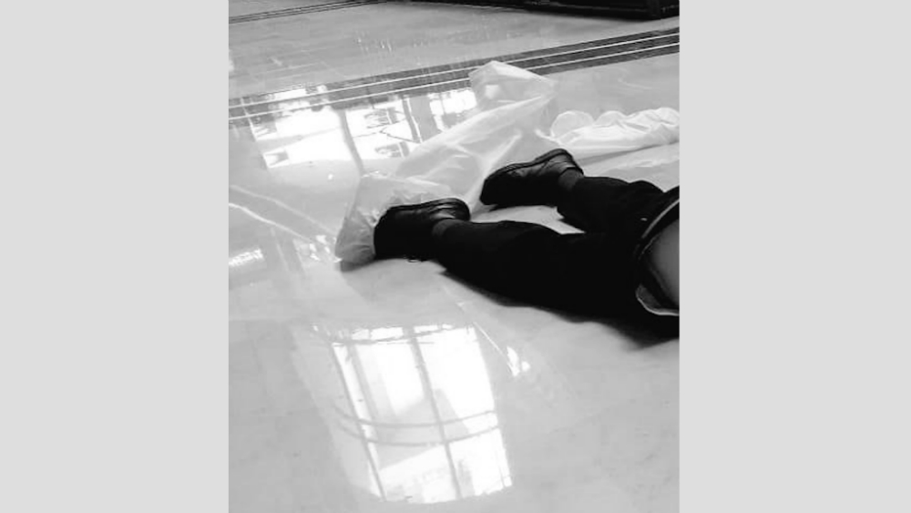 Muere hombre al caer de varios metros en centro comercial Magnocentro