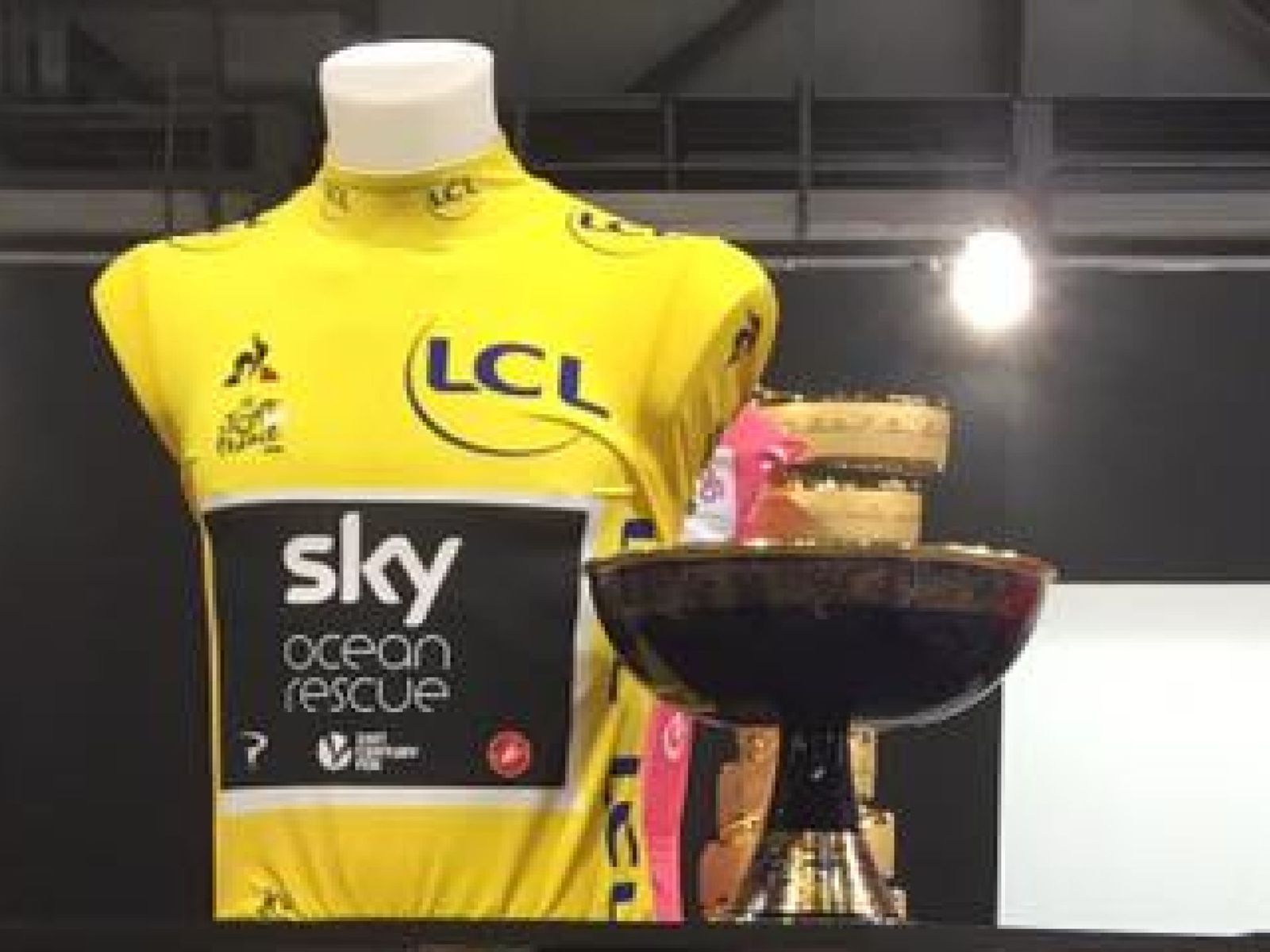 Roban trofeo del Tour de Francia a Geraint Thomas - trofeo-tour-de-francia