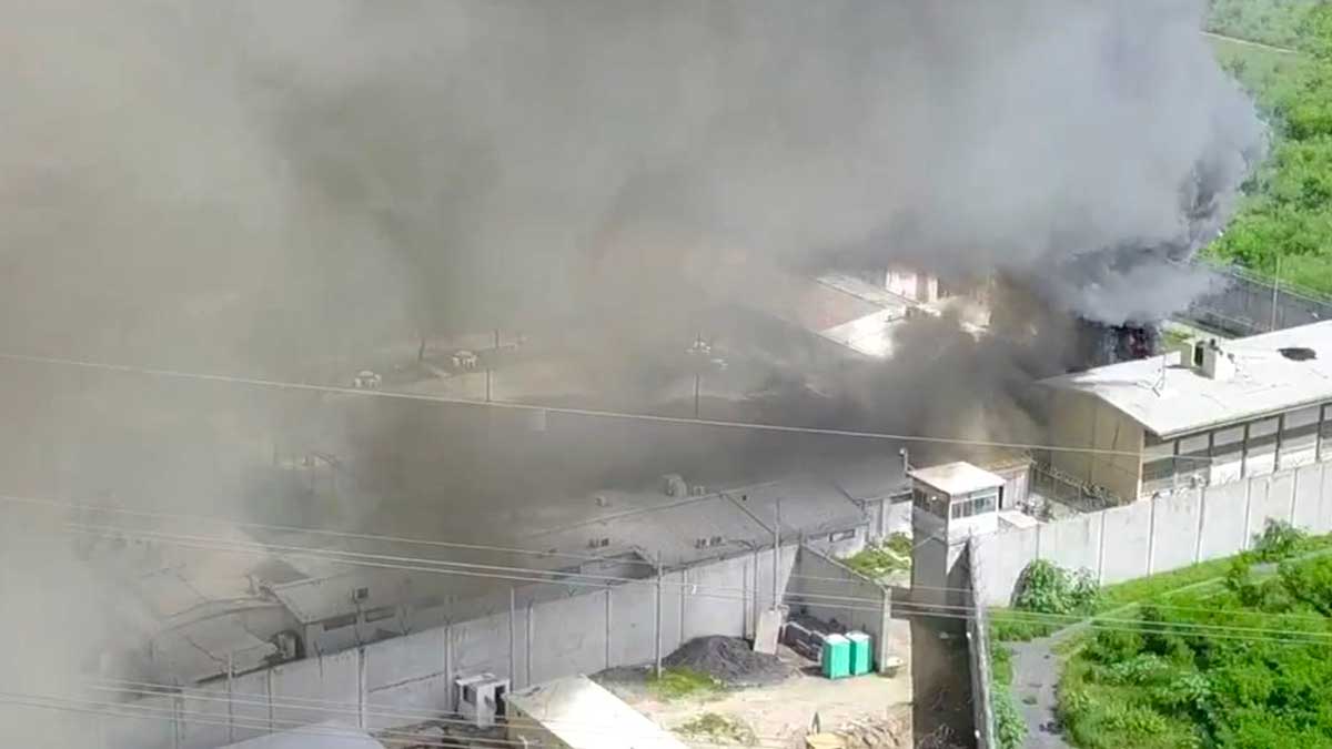 #Video Disturbios en tutelar de menores de Nuevo León