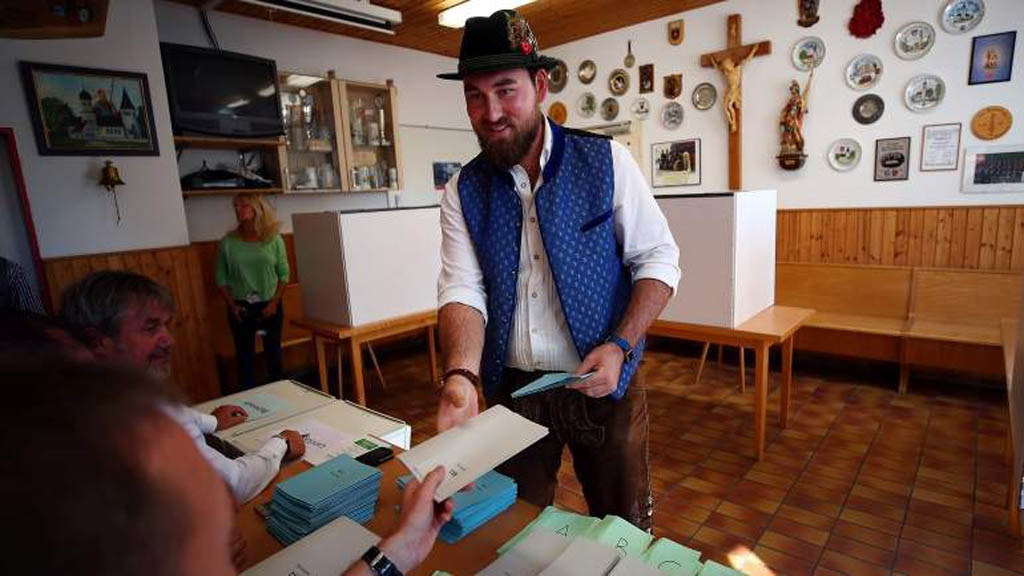 Aliados de Angela Merkel pierden mayoría absoluta en Baviera - votacion-en-baviera