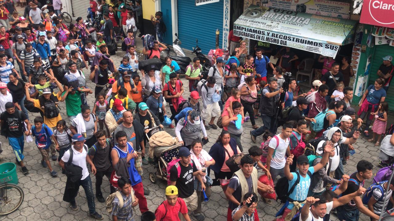 Policía Federal evita ingreso violento a México a migrantes - whatsapp-image-2018-10-19-at-14731-pm-1