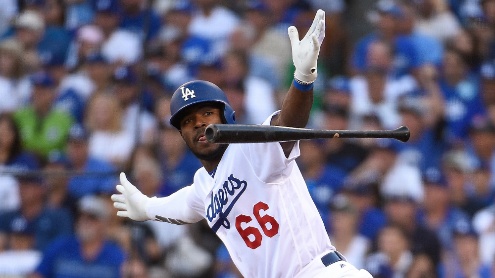Dodgers vencen a Cerveceros y están a un triunfo de la Serie Mundial