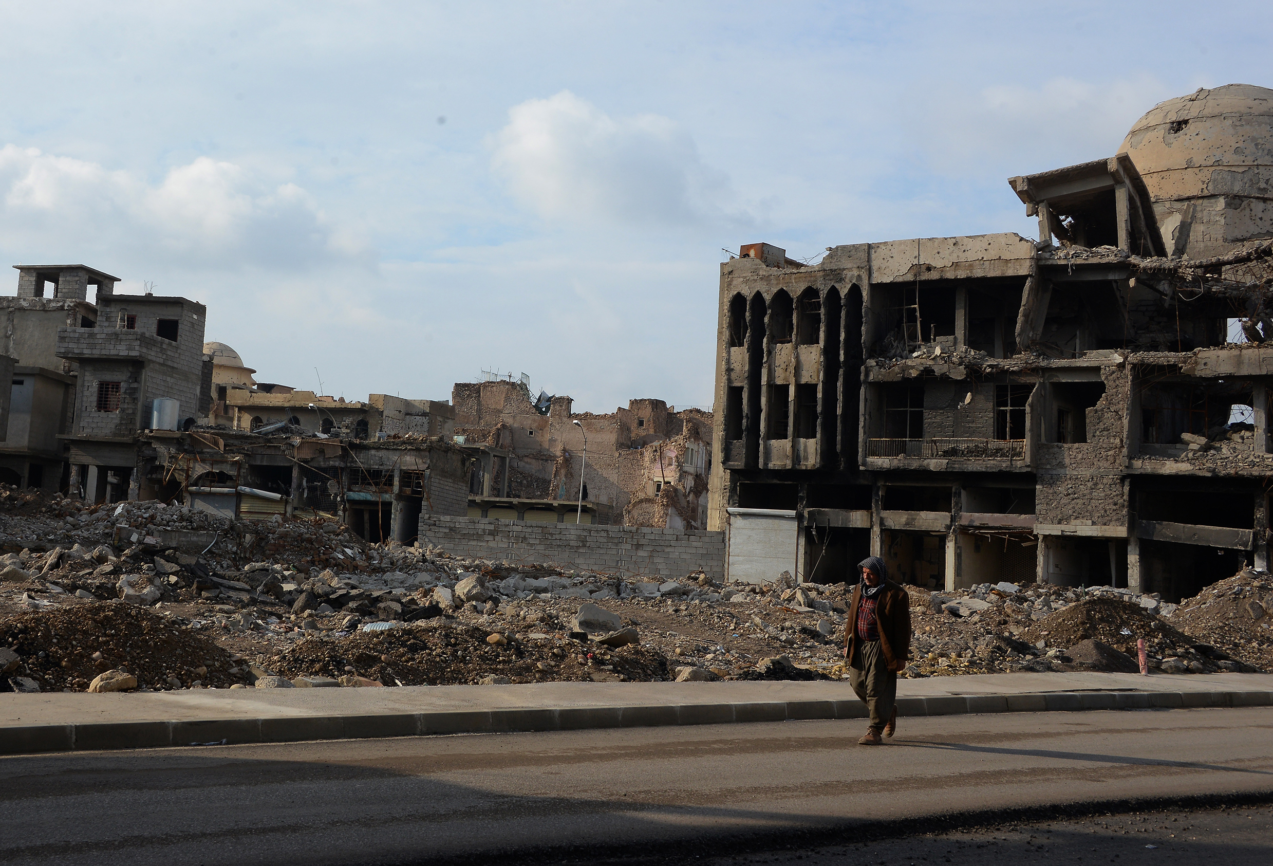 Atentado con coche bomba deja tres muertos en Mosul