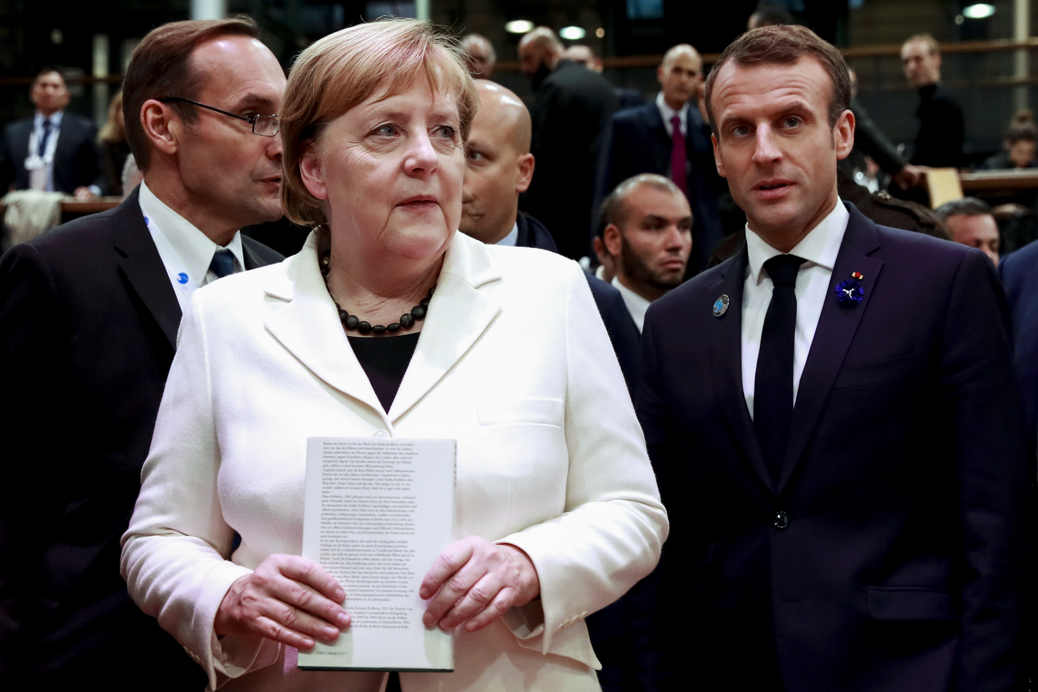 Conmemoran el centenario del fin de la Primera Guerra Mundial - 000-1ar683