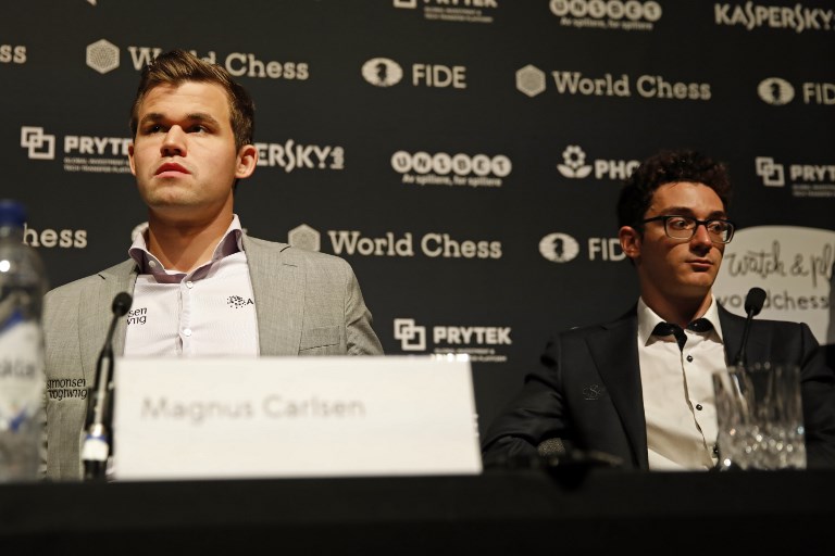 Magnus Carlsen refrenda el título mundial de Ajedrez - 000-1b671m