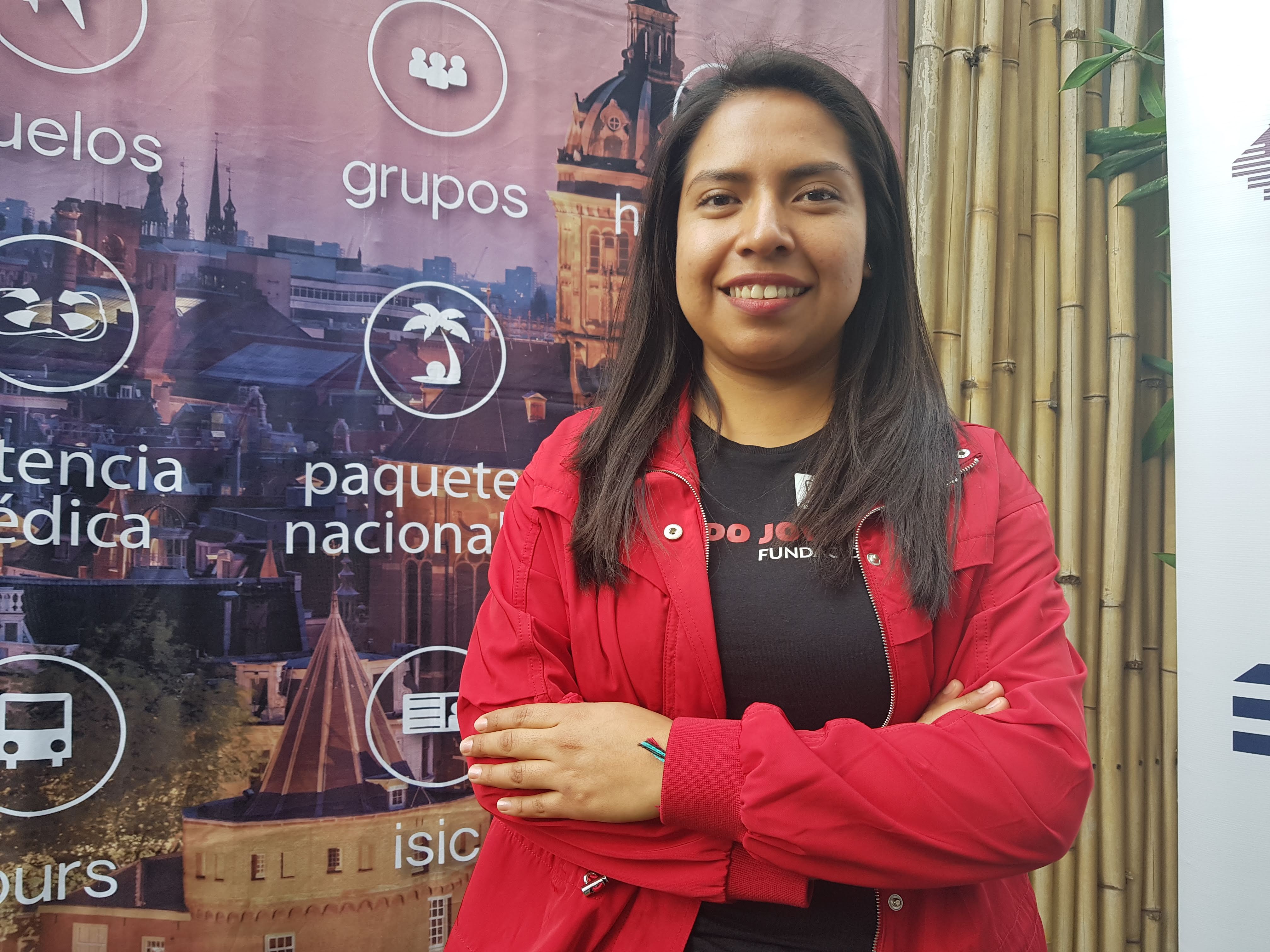 Esta universitaria quiere revivir el orgullo del pueblo mazahua