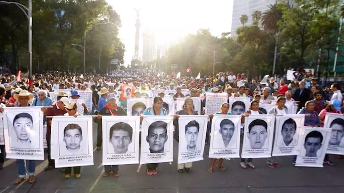 Gobernación informará avances en caso Ayotzinapa: López Obrador