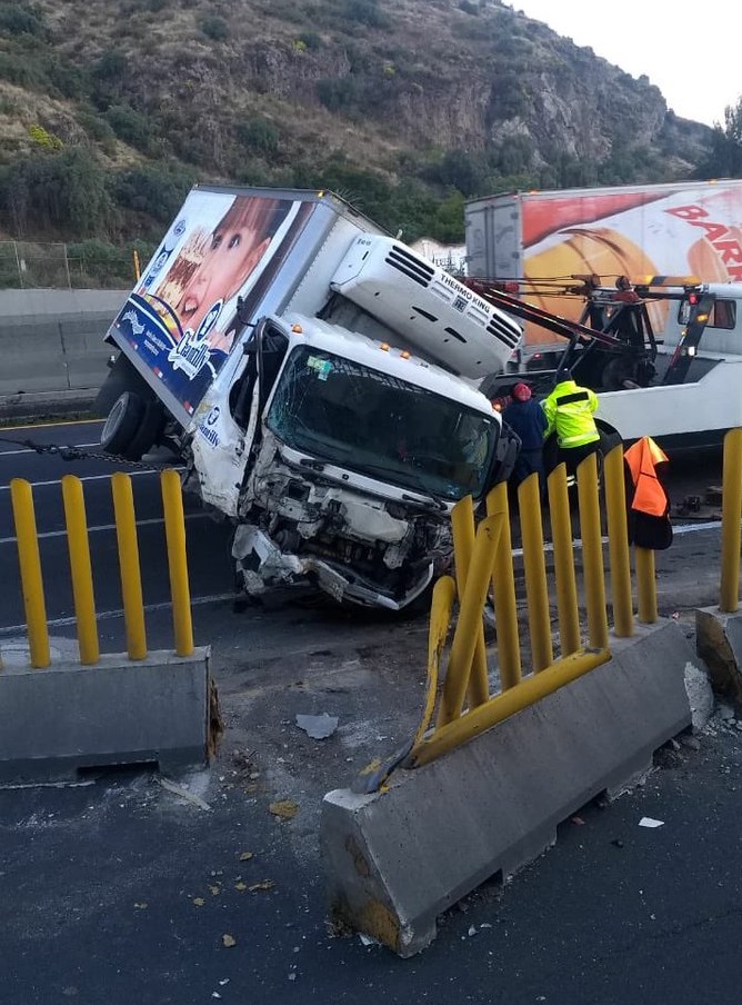 Cierran la autopista México-Puebla por accidente vial - accidente-vial-sobre-la-mexico-puebla