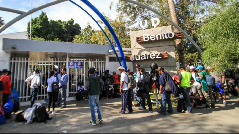 Suman 2 mil 397 migrantes en el albergue Benito Juárez de Tijuana