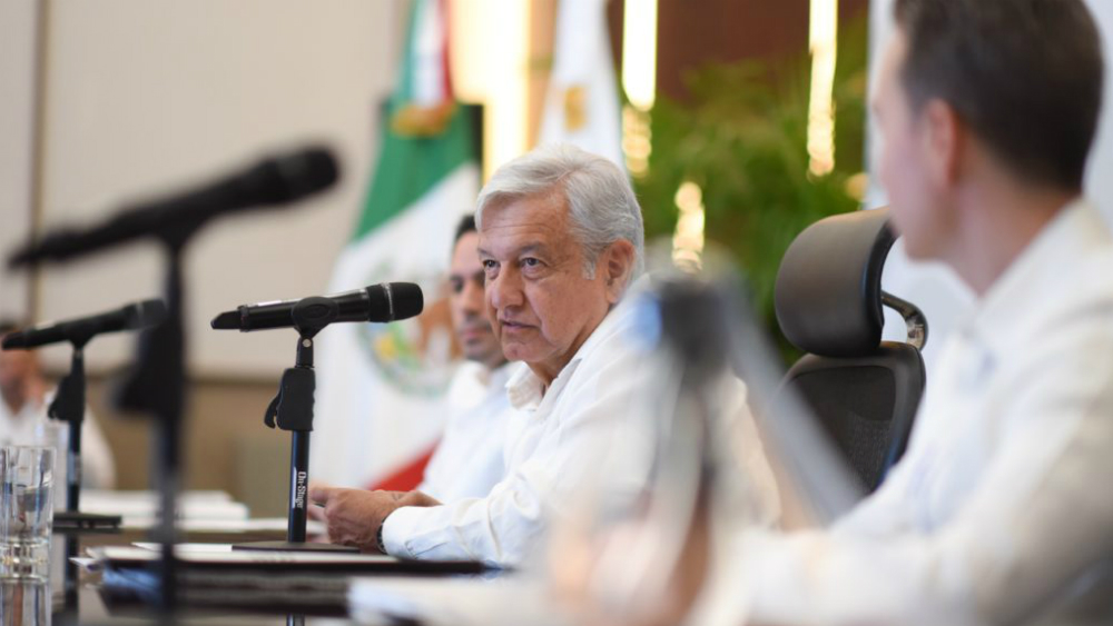 Tren Maya, nueva refinería y programas sociales, a consulta: AMLO Tren Maya, nueva refinería y programas sociales, a consulta: AMLO