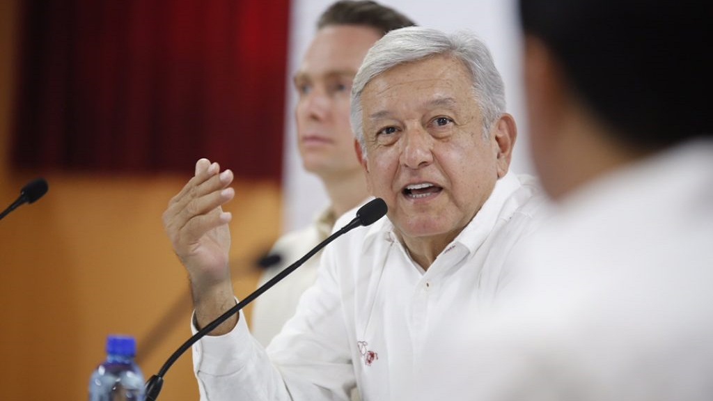 #Video López Obrador anima a jóvenes a elegir el Tren Maya