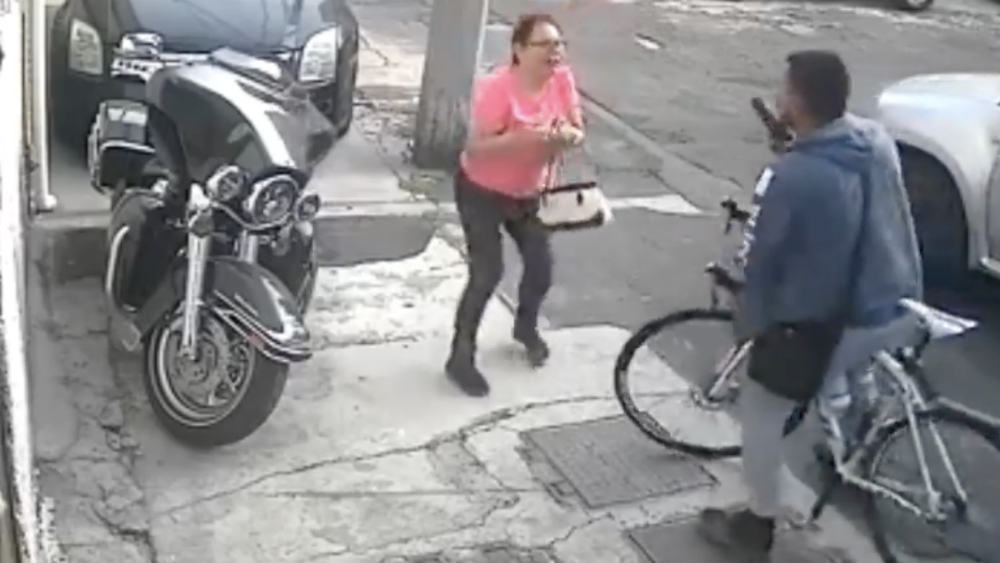 #Video Así asaltan en la Jardín Balbuena de la Ciudad de México #Video Así asaltan en la Jardín Balbuena de la Ciudad de México