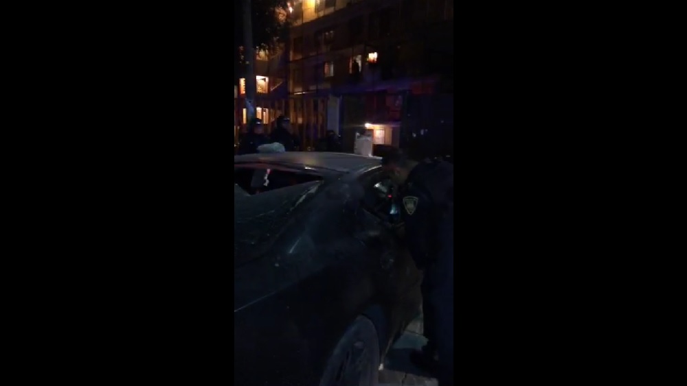 Intentan linchar a asaltantes en Iztacalco