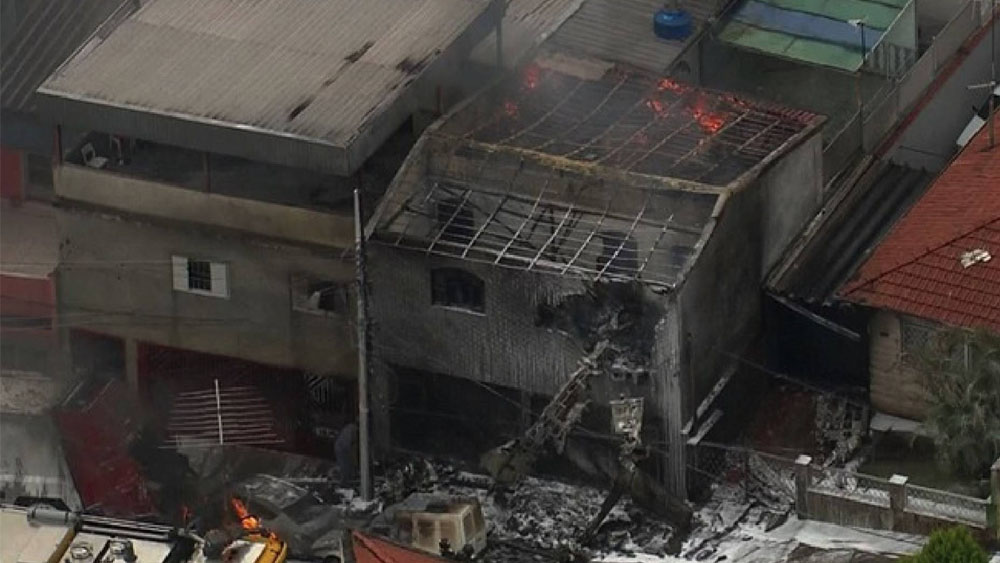 Desplome de avión pequeño deja dos muertos en Brasil