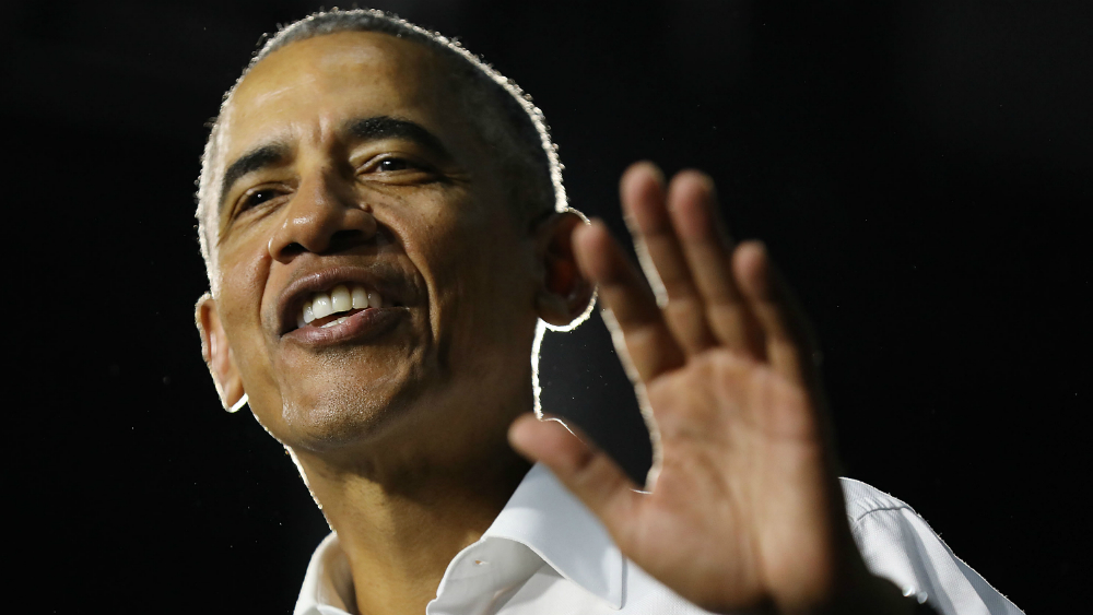 Obama define plan militar de Trump en la frontera como “truco político”