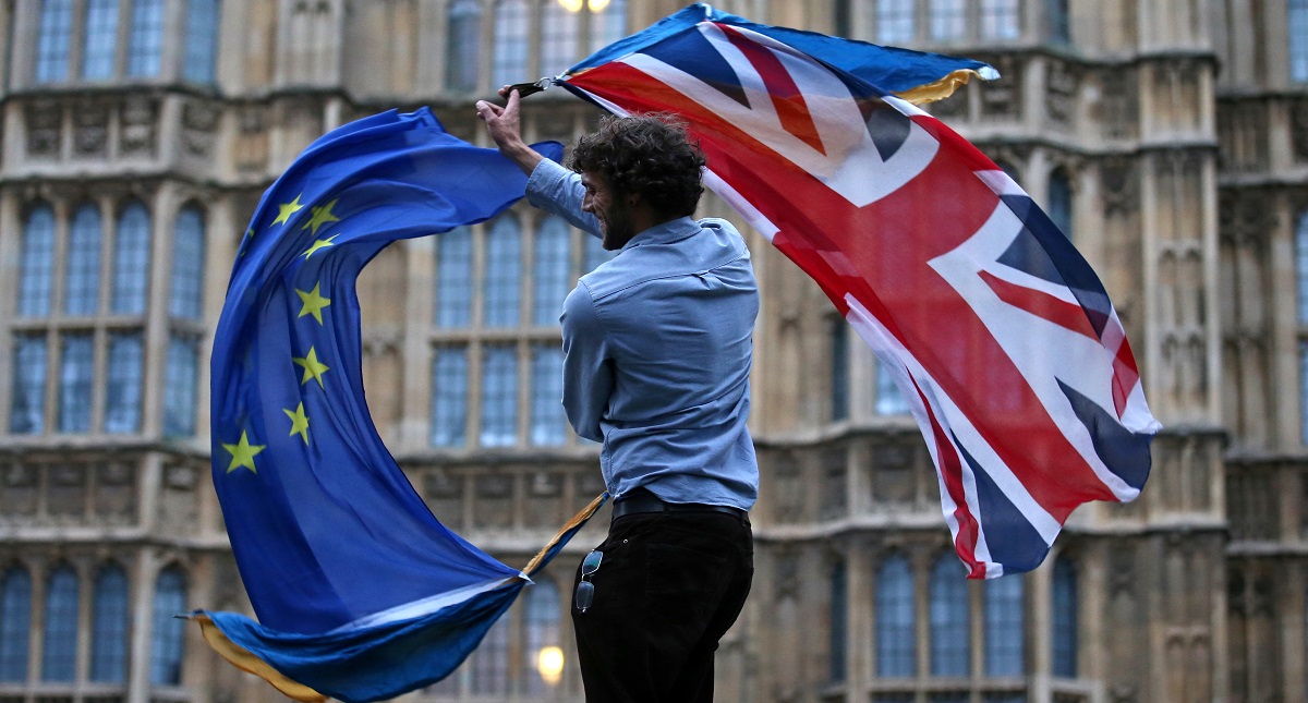 Brexit sin acuerdo costaría a Reino Unido 9.3 por ciento de su PIB