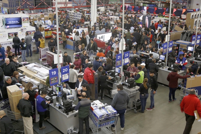 Consumidores buscan pantallas y computadoras en el Buen Fin - buen-fin-sams1