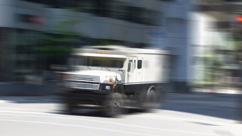 Multan a siete empresas de traslado de valores con 123.5 mdp - camioneta-de-traslado-de-valores