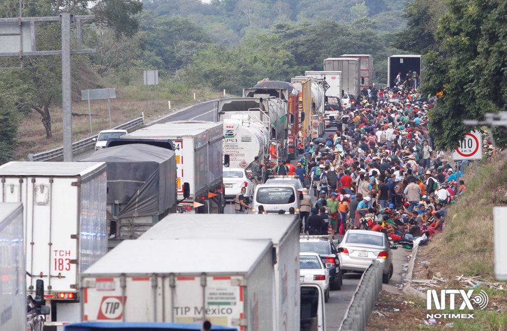 Segunda caravana se dirige al Estadio Cuauhtémoc - caravana-migrante-puebla-1