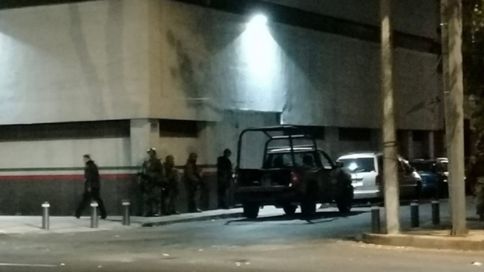 PGR realiza cateos simultáneos en la Ciudad de México