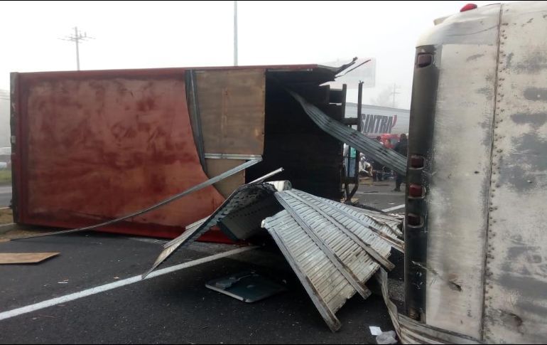 Choque entre autobús y tráiler en Jalisco deja 28 lesionados - choque-autobus-trailer-jalisco